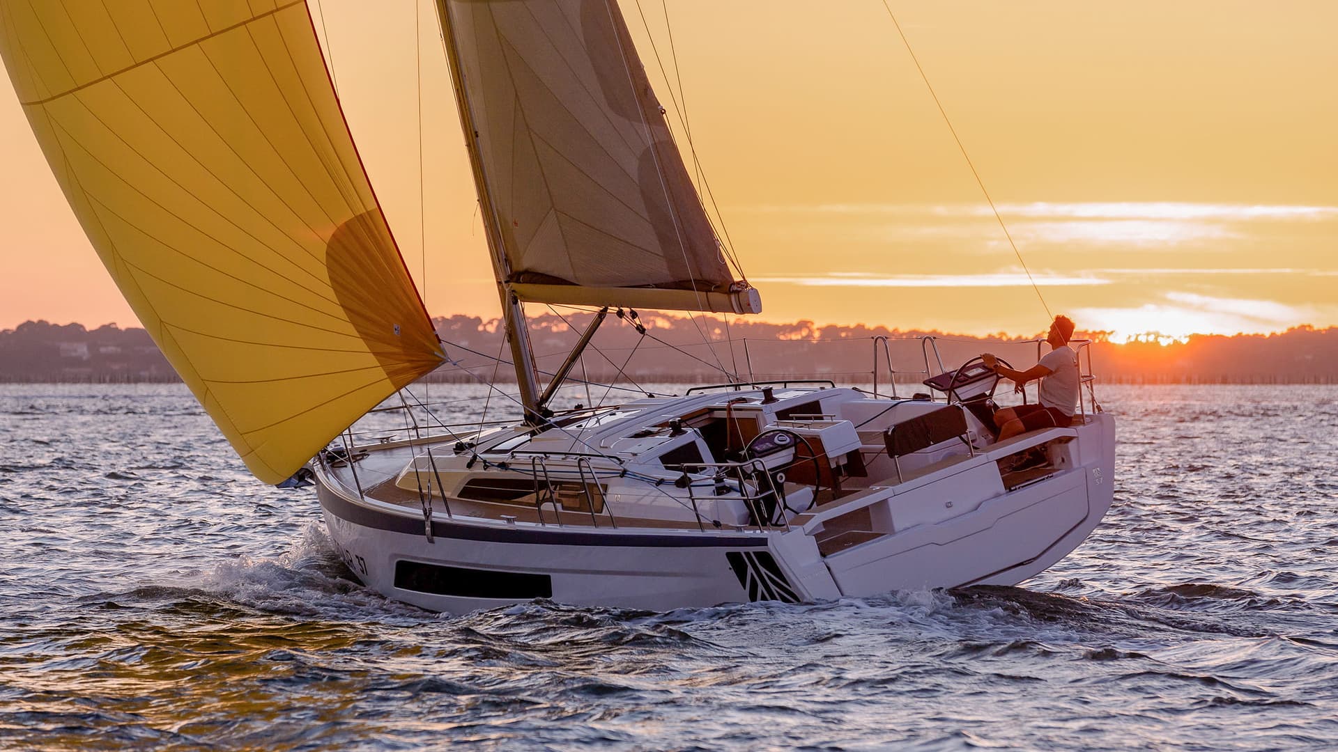 Dufour Yachts Dufour 37
