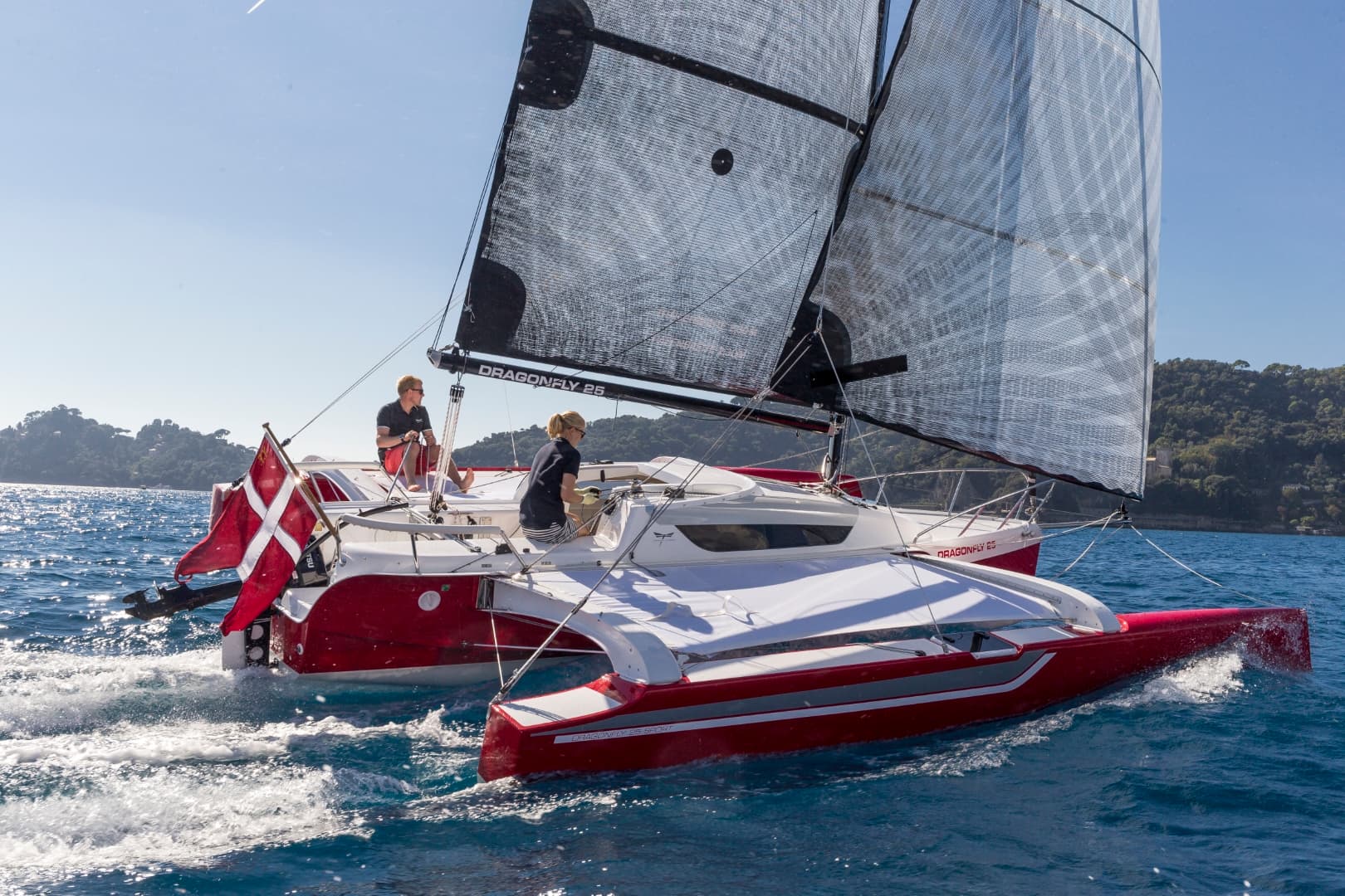 Dragonfly Trimarans Dragonfly 25